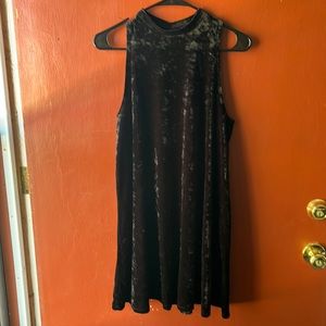 Arizona Jean Company black velvet dress